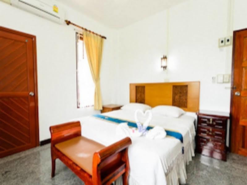Sananwan Beach B&B Банг-Сапхан-Ной Экстерьер фото